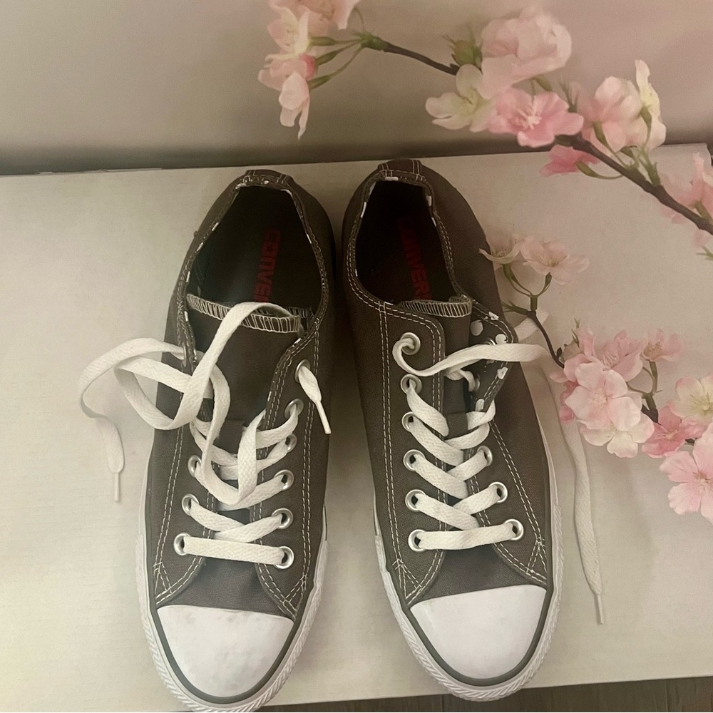Converse All Star  White and Grey Women Size 8